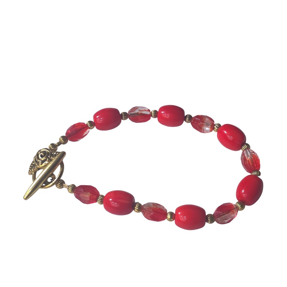 Vintage Style Red Beaded Rose Toggle Clasp Bracelet Gold Tone Floral Accent